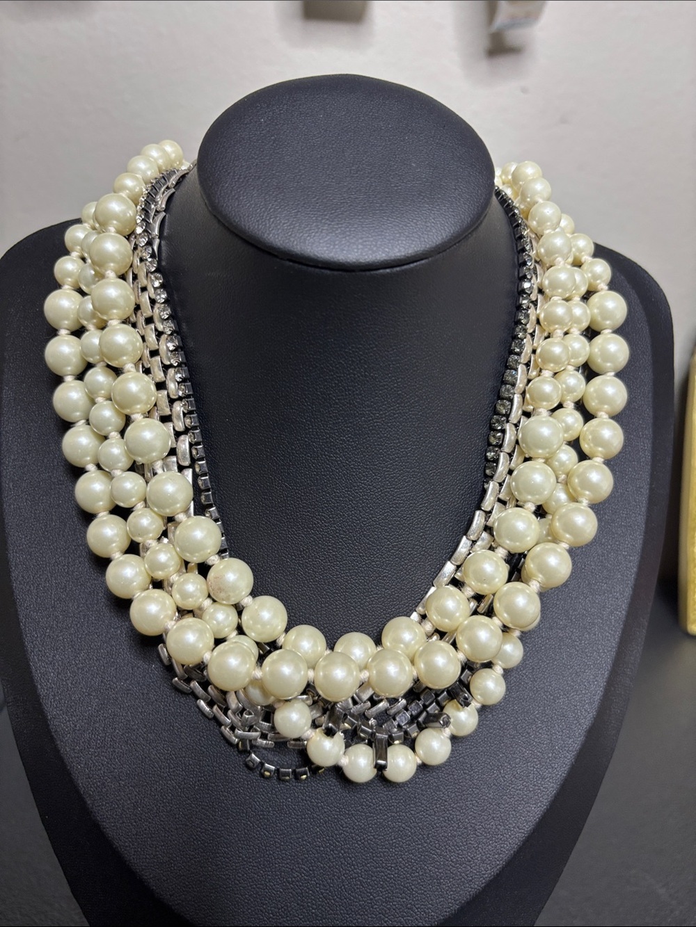 Pearl Multi-Strand Statement Necklace in Ivory and Silver Collar